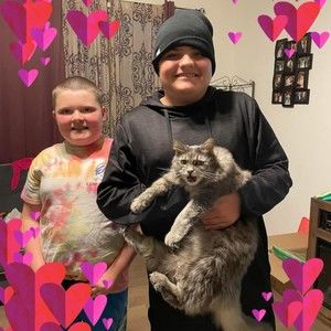 Meet your Posher, Holly